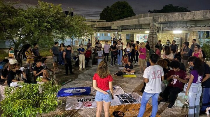 Bolsistas da UFRN entram em greve a partir de segunda-feira (15)