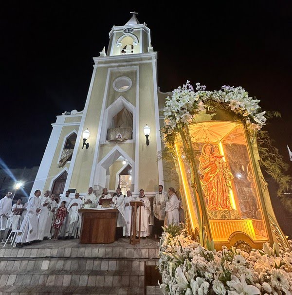 A festa de Sant’Ana e a fé do seridoense