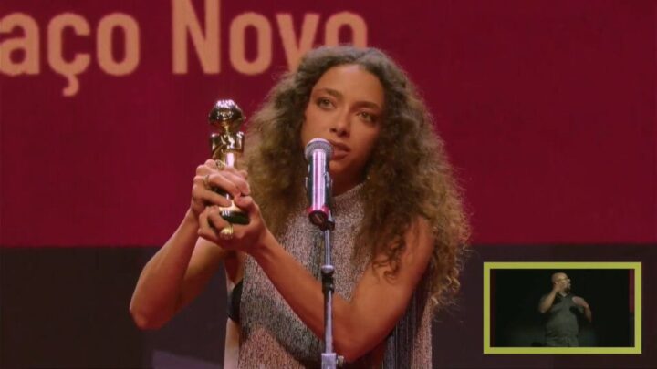 Potiguar Alice Carvalho vence Prêmio Grande Otelo de melhor atriz