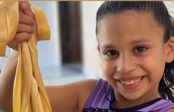 Petroleira do RN lança campanha para garantir filha em Campeonato Nacional