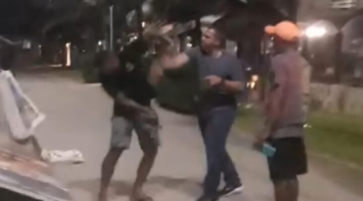 Vídeo: ambulante é agredido e baleado por segurança no calçadão de Ponta Negra
