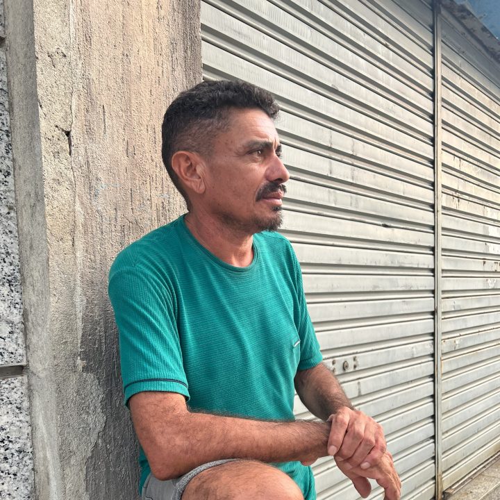 Como é o Natal dos (in)visíveis na cidade com o nome da festa cristã
