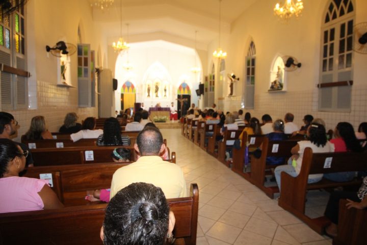Família e amigos fazem homenagem e cobram solução sobre morte de Joka